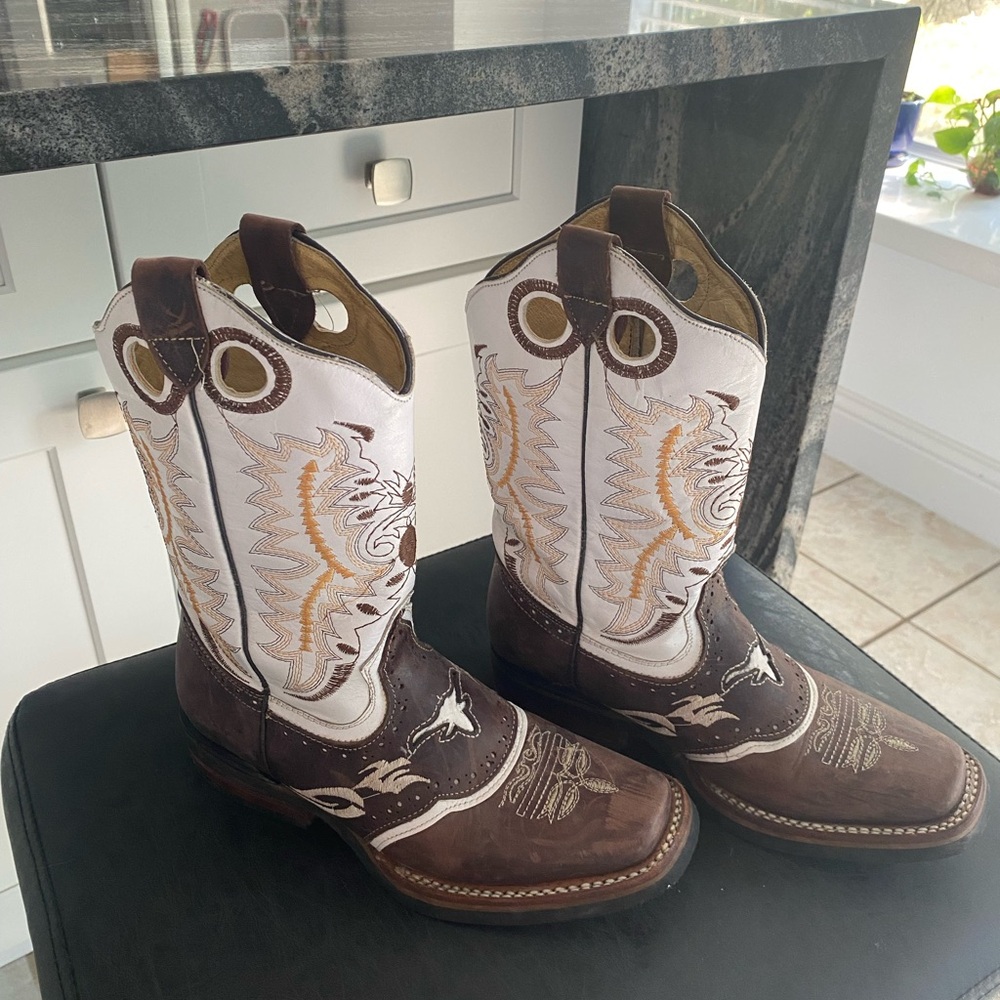 Handmade Leather Boots in Brown and White